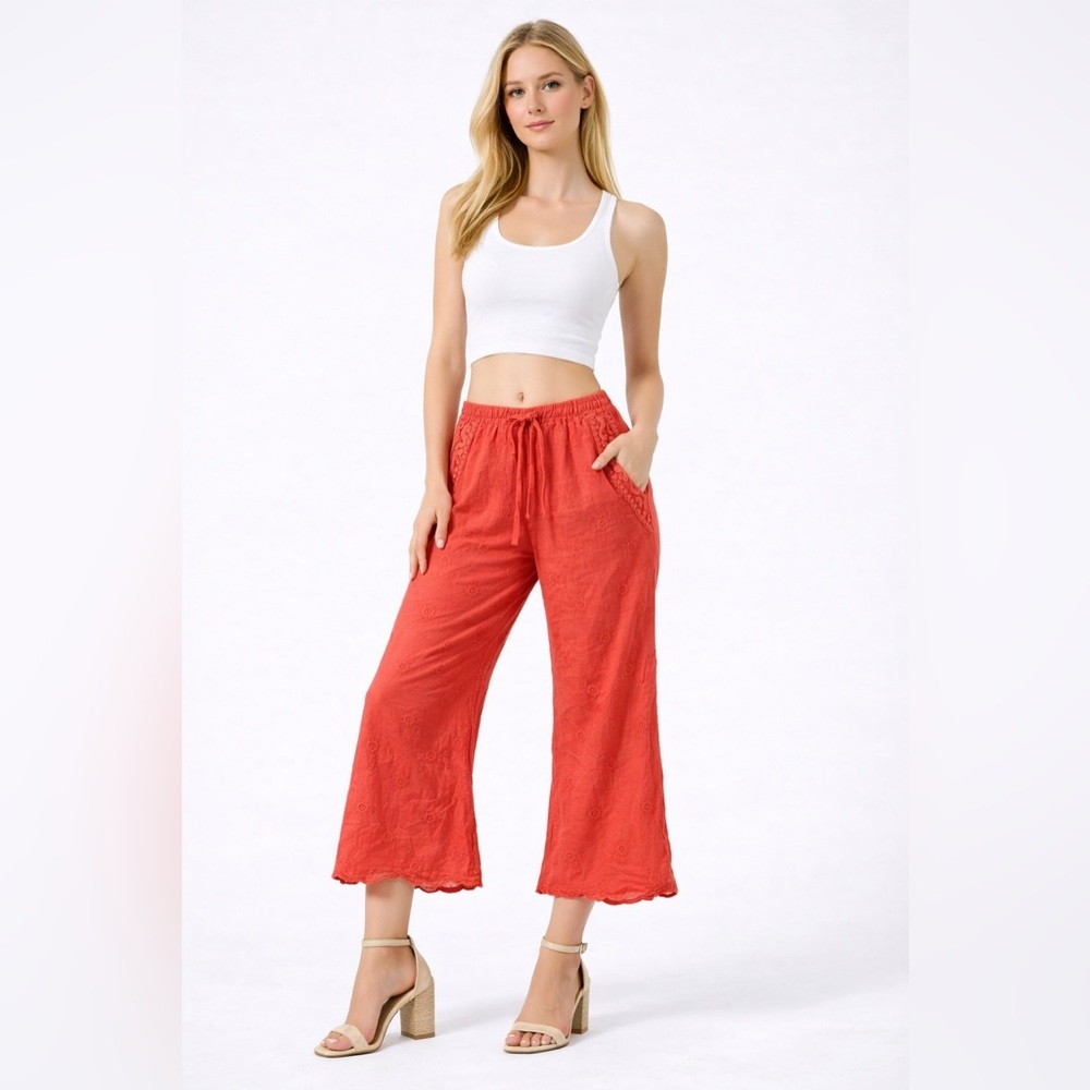 Women's Beach Summer‎ Sz S Orange Capri Embroidered Scallop Hem Elastic Waist
